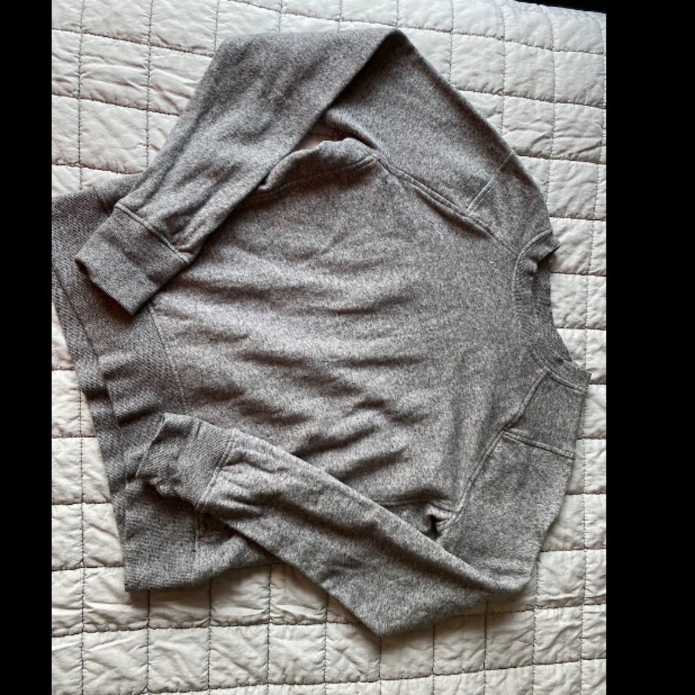 Size small gray crew neck
